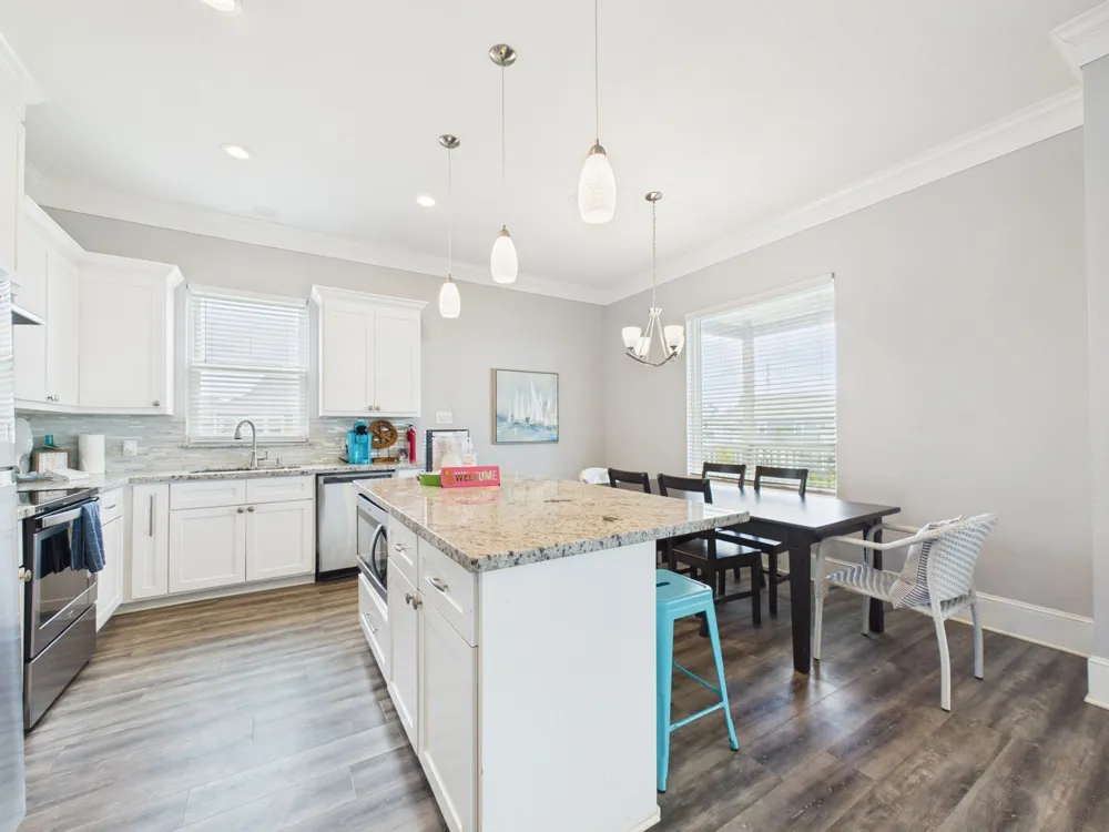 25011 Sausalito Drive Galveston, TX 77554