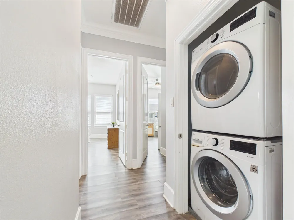 25011 Sausalito Drive Galveston, TX 77554