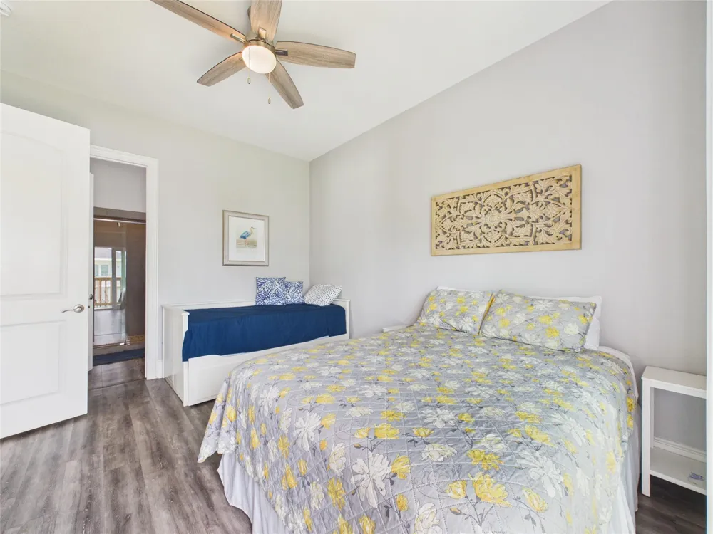 25011 Sausalito Drive Galveston, TX 77554