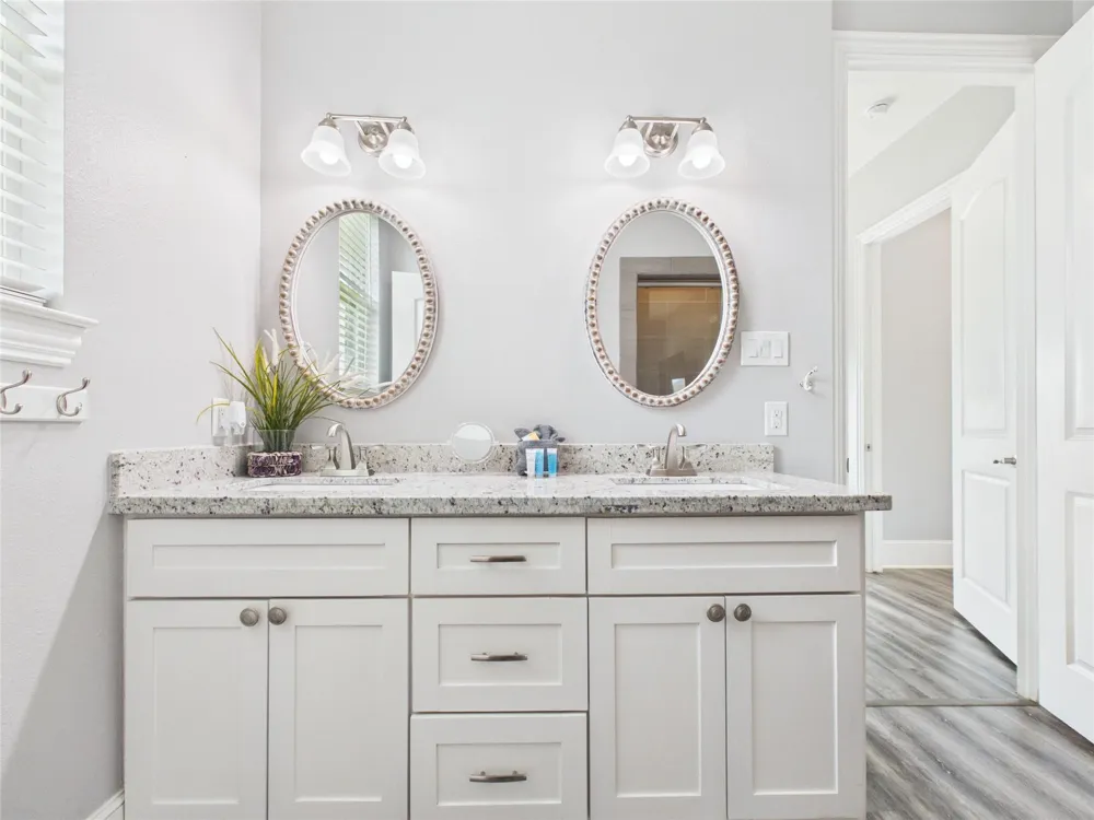 25011 Sausalito Drive Galveston, TX 77554
