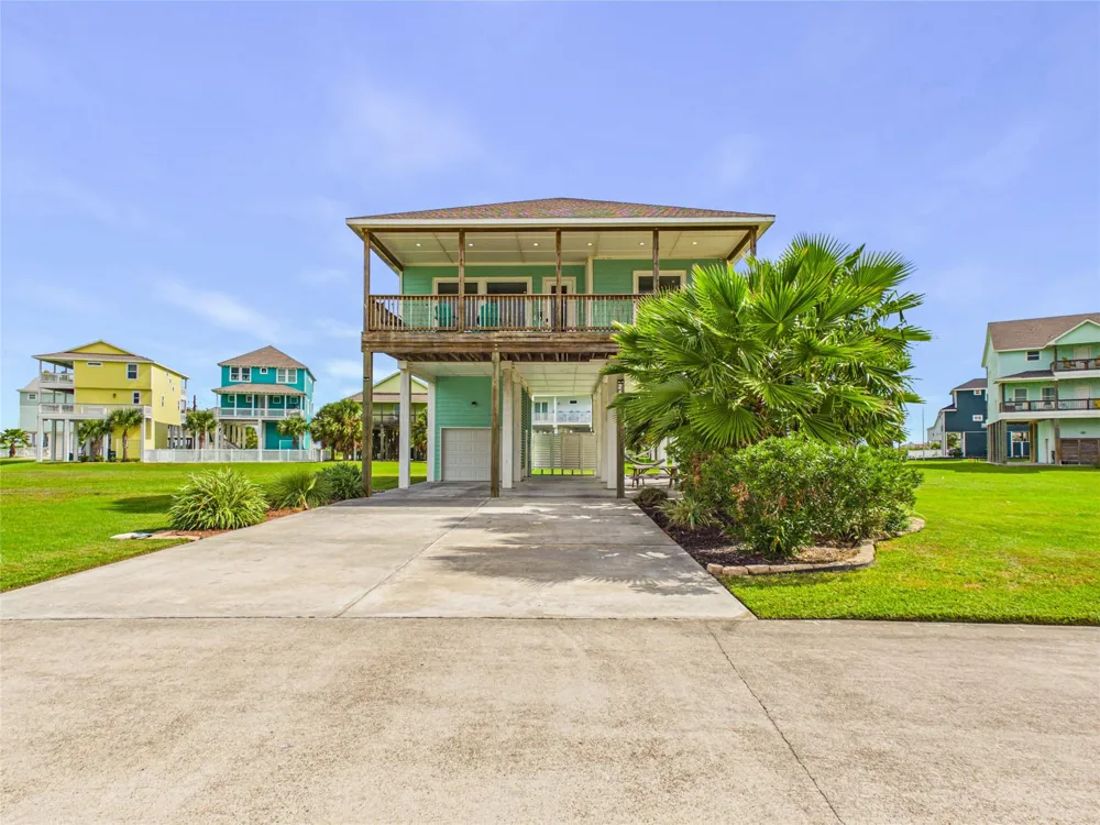 25011 Sausalito Drive Galveston, TX 77554