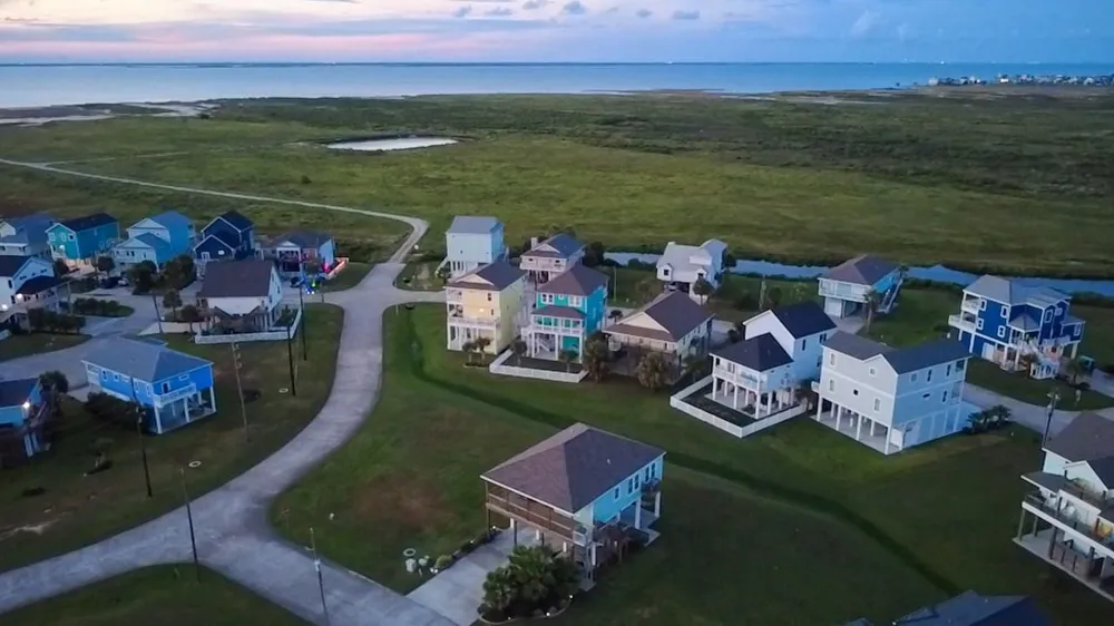 25011 Sausalito Drive Galveston, TX 77554