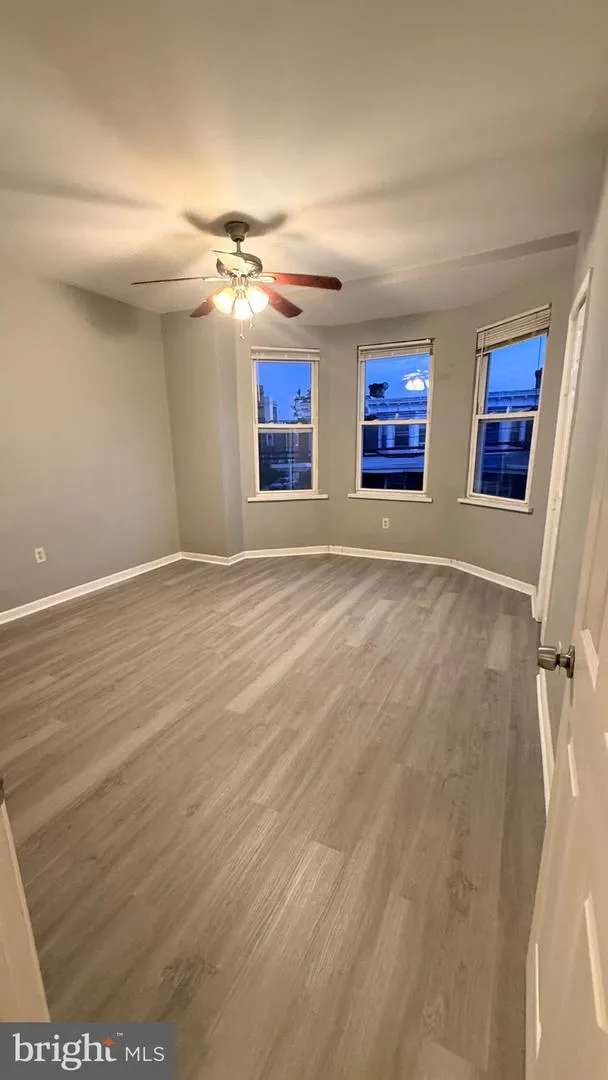 5449 PINE STREET #B Philadelphia, PA 19143