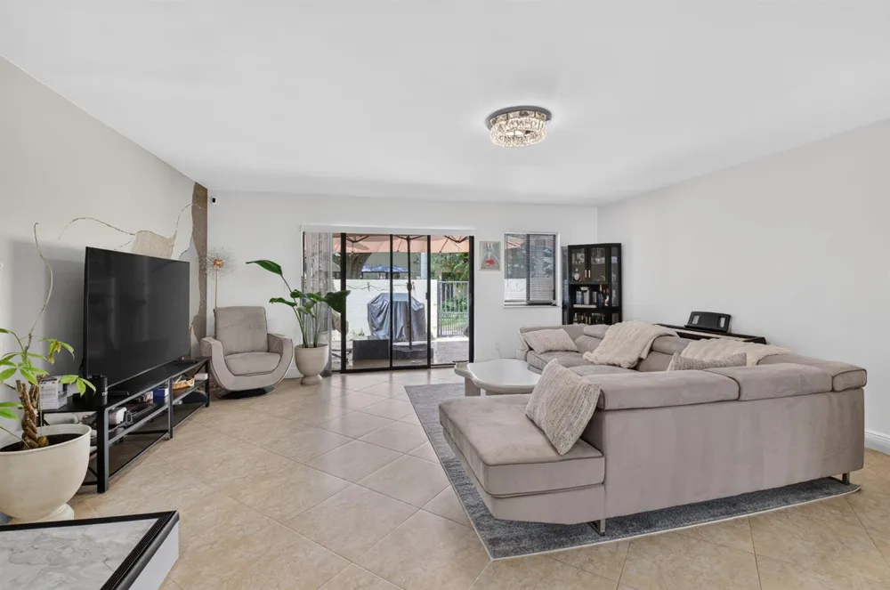 1330 NW 13TH STREET #16 Boca Raton, FL 33486