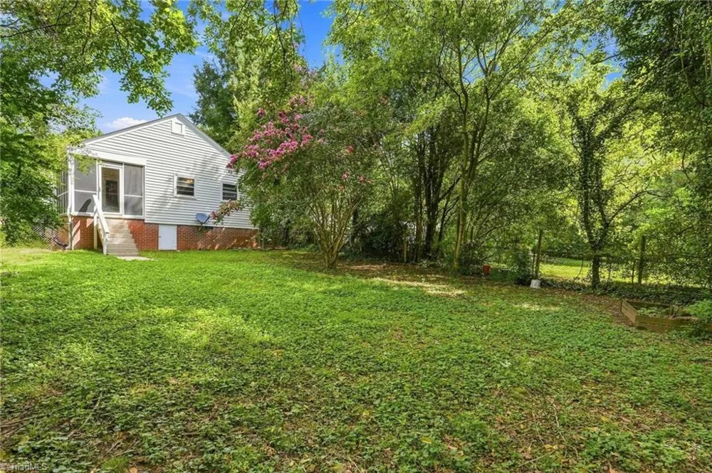 1117 Northwood Street Greensboro, NC 27408