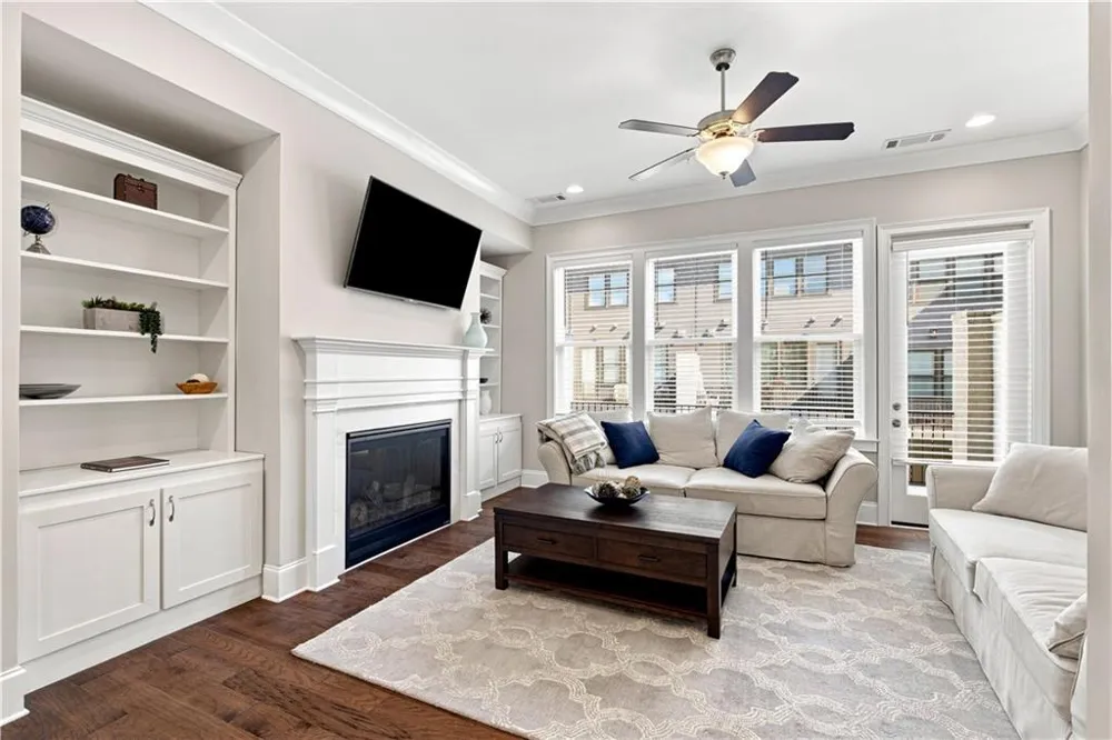 6580 Aria Village Drive Sandy Springs, GA 30328