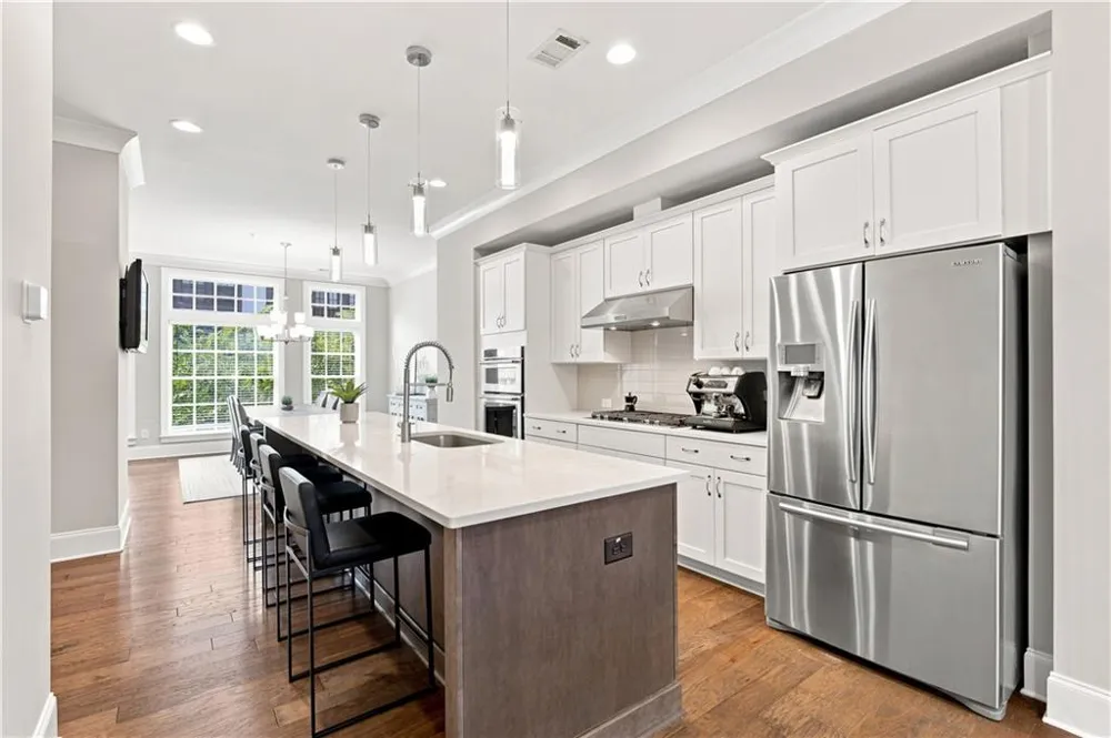 6580 Aria Village Drive Sandy Springs, GA 30328