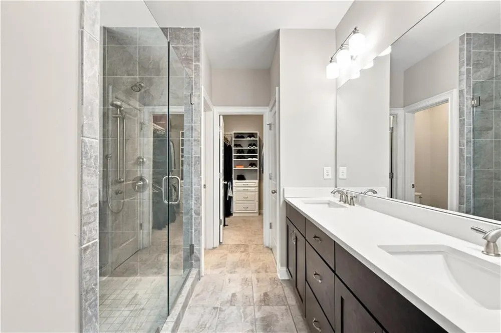 6580 Aria Village Drive Sandy Springs, GA 30328