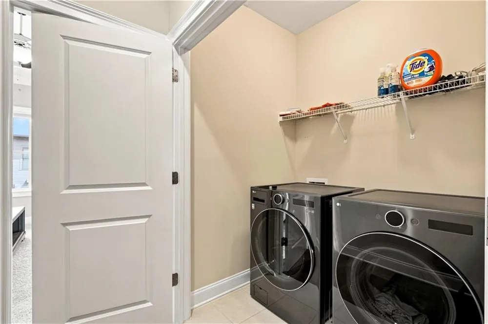 6580 Aria Village Drive Sandy Springs, GA 30328