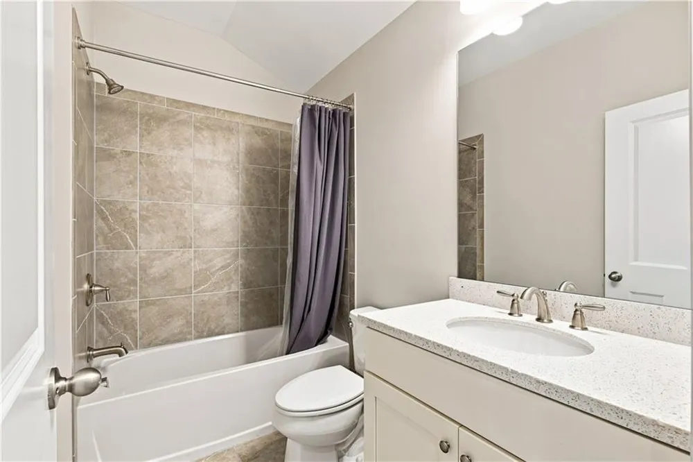 6580 Aria Village Drive Sandy Springs, GA 30328