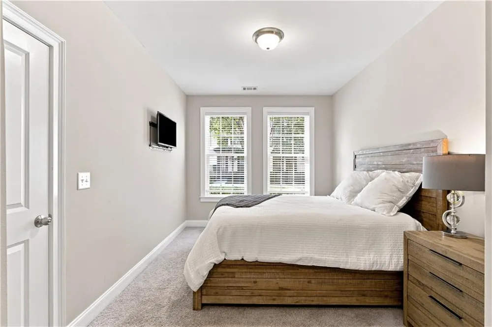 6580 Aria Village Drive Sandy Springs, GA 30328