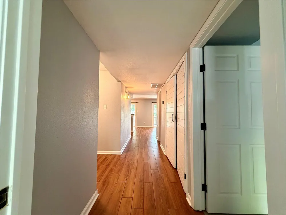 5005 Georgi Lane #14 Houston, TX 77092