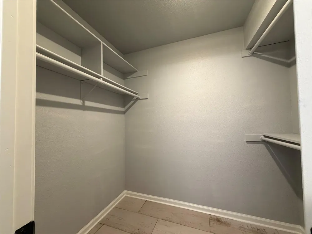 5005 Georgi Lane #14 Houston, TX 77092