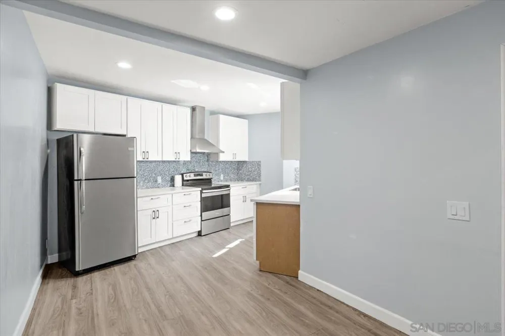 1105 North Ave Escondido, CA 92026