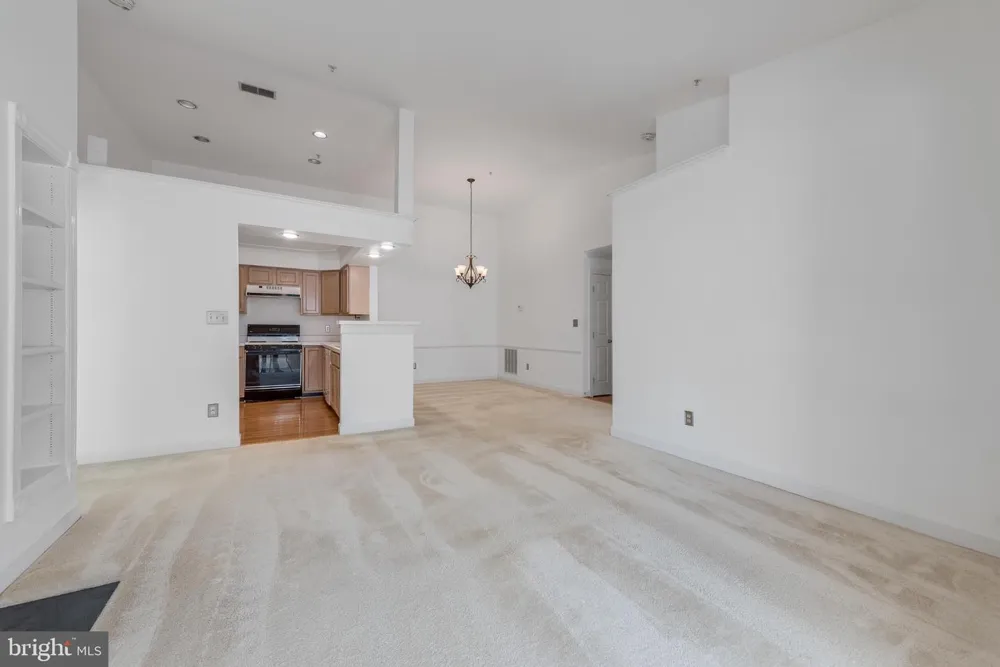 8301 BLUEBIRD WAY #K Lorton, VA 22079