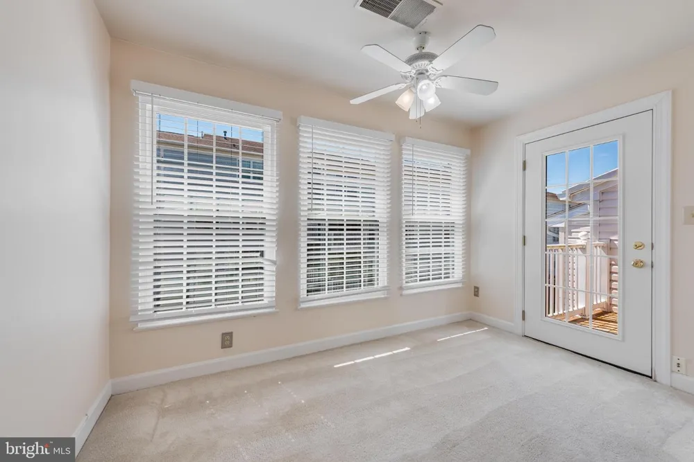 8301 BLUEBIRD WAY #K Lorton, VA 22079
