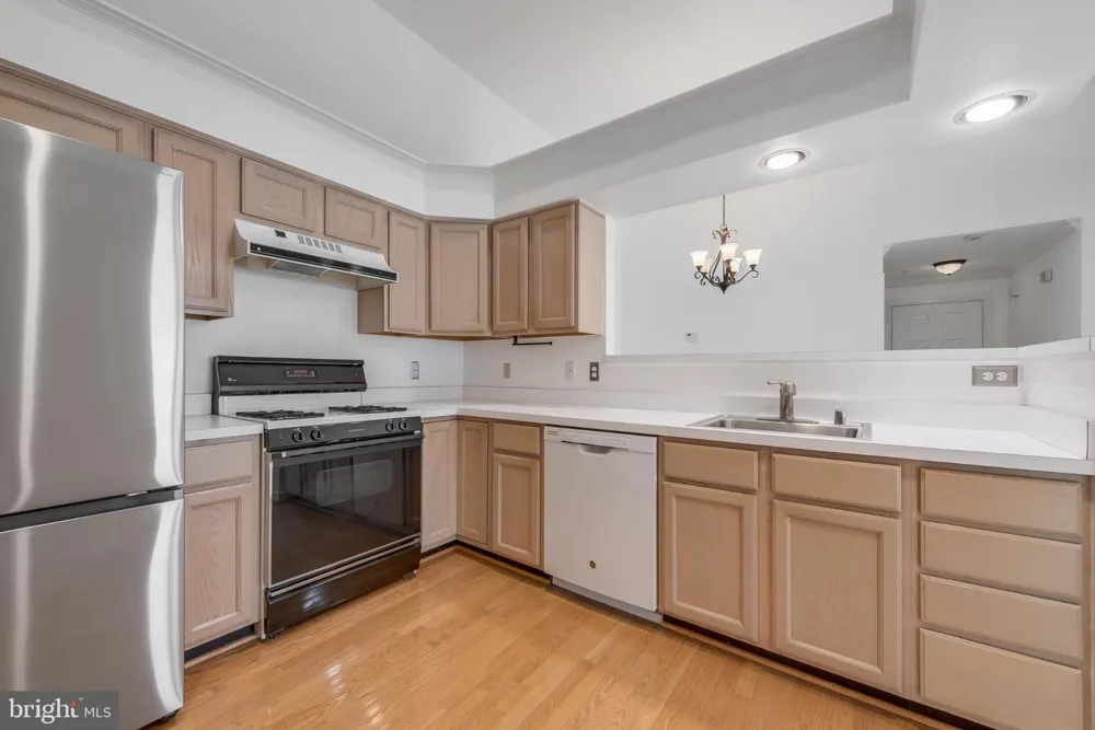 8301 BLUEBIRD WAY #K Lorton, VA 22079