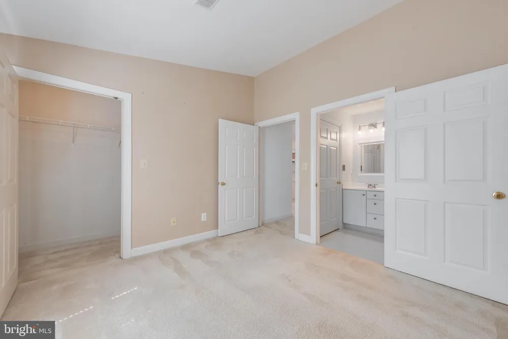 8301 BLUEBIRD WAY #K Lorton, VA 22079