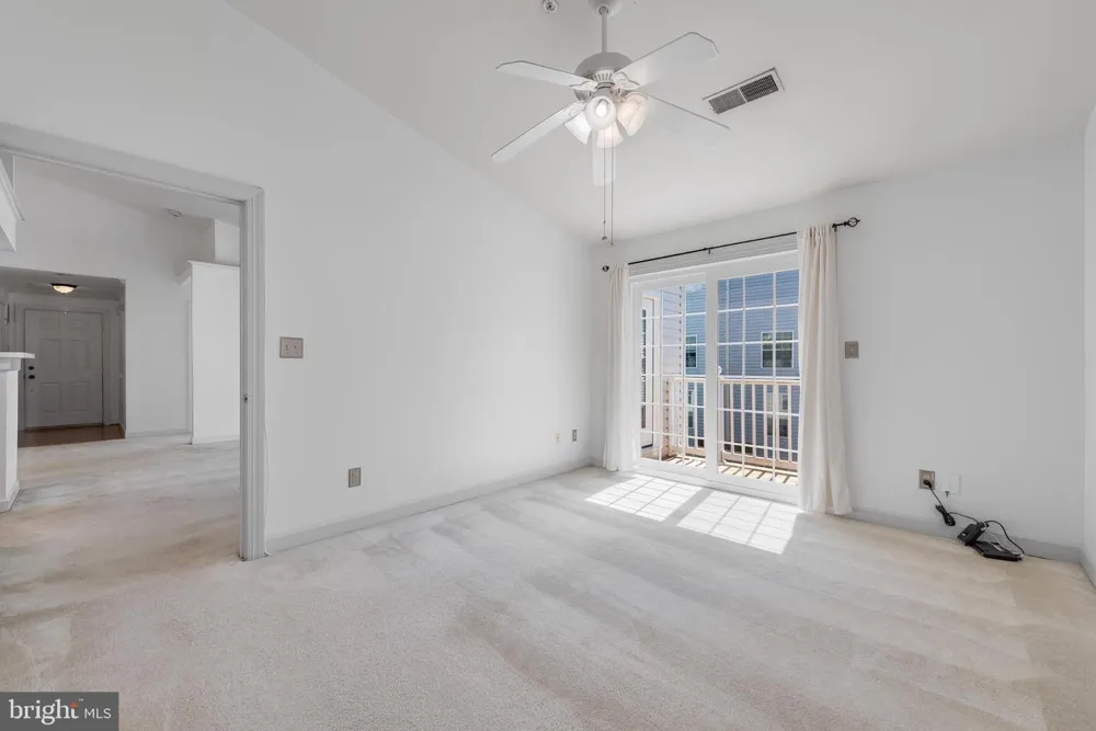 8301 BLUEBIRD WAY #K Lorton, VA 22079
