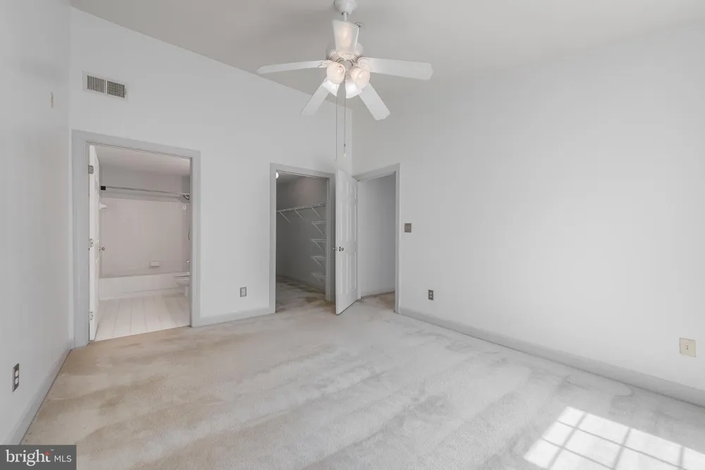 8301 BLUEBIRD WAY #K Lorton, VA 22079
