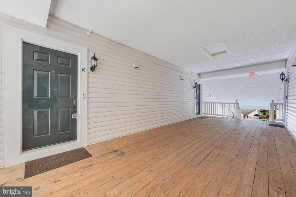 8301 BLUEBIRD WAY #K Lorton, VA 22079