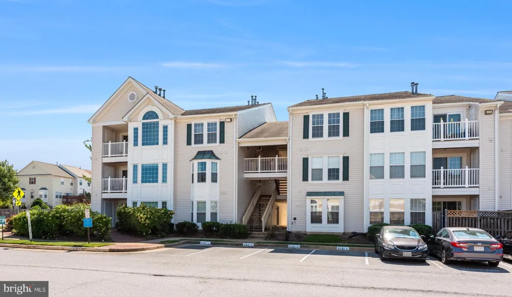 8301 BLUEBIRD WAY #K Lorton, VA 22079