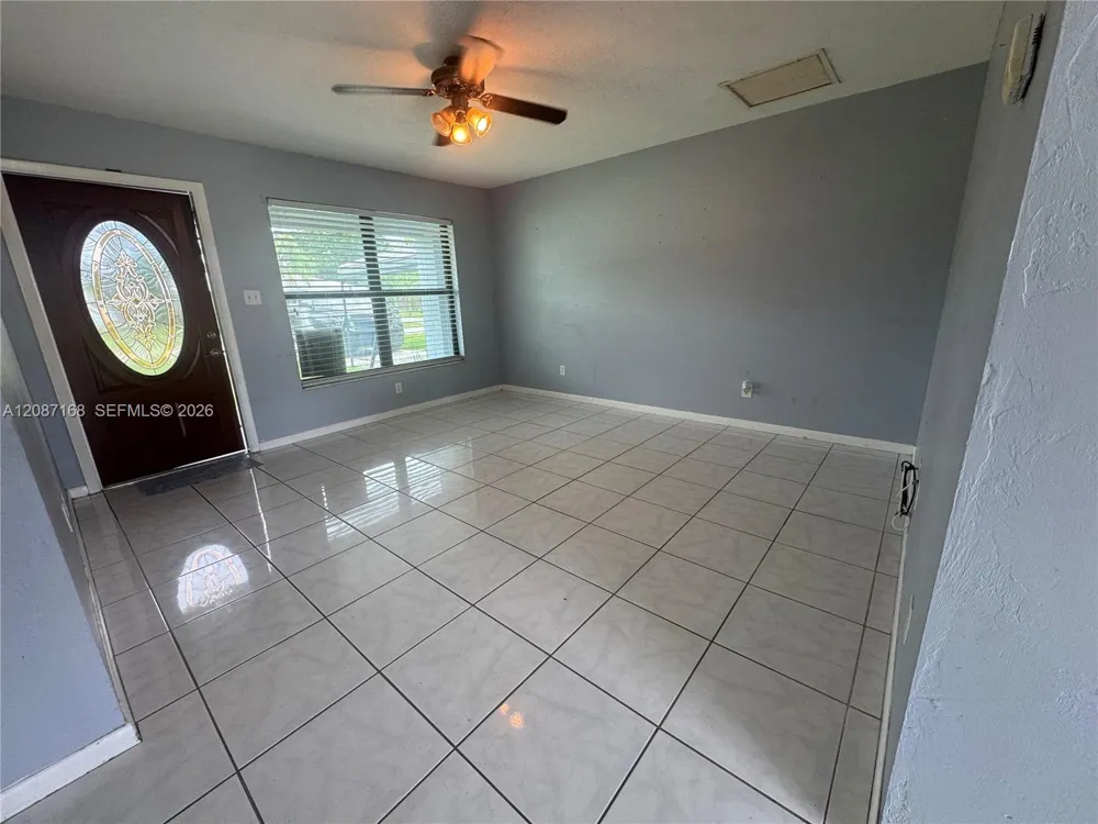 2239 Lotus Rd Fort Myers, FL 33905