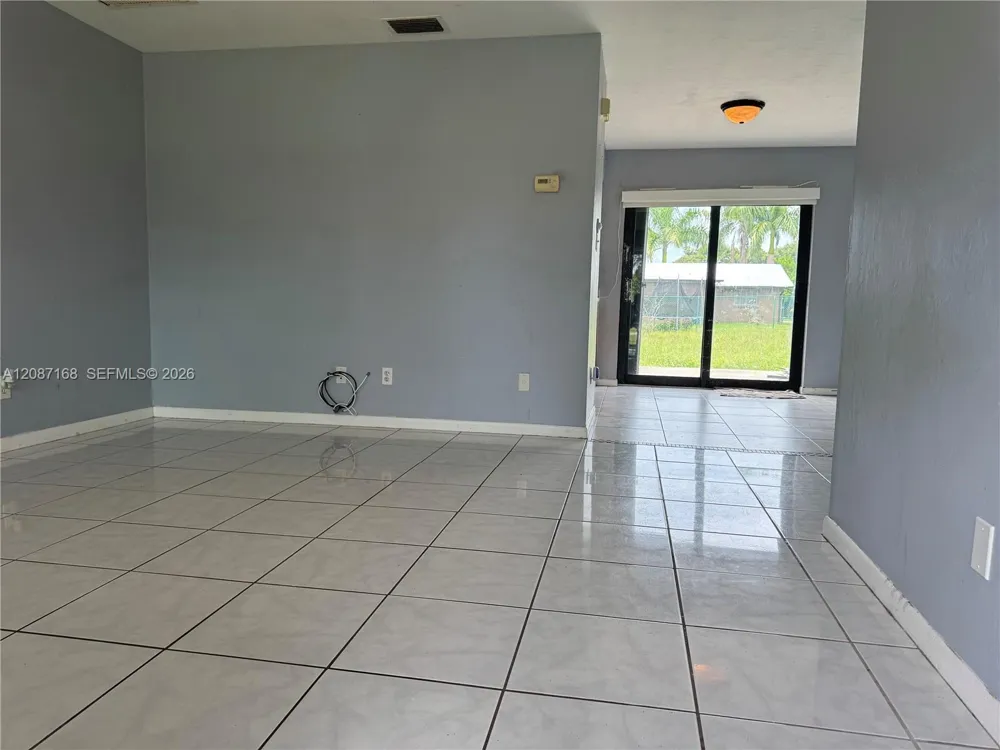 2239 Lotus Rd Fort Myers, FL 33905
