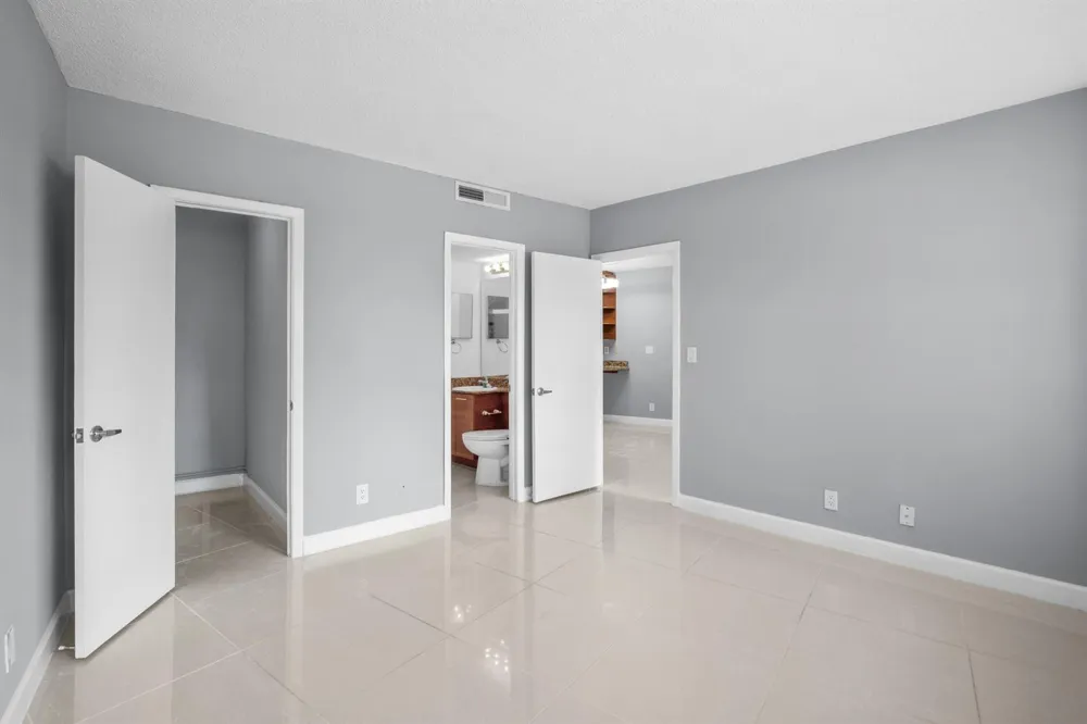 3250 NE 28TH STREET #102 Fort Lauderdale, FL 33308