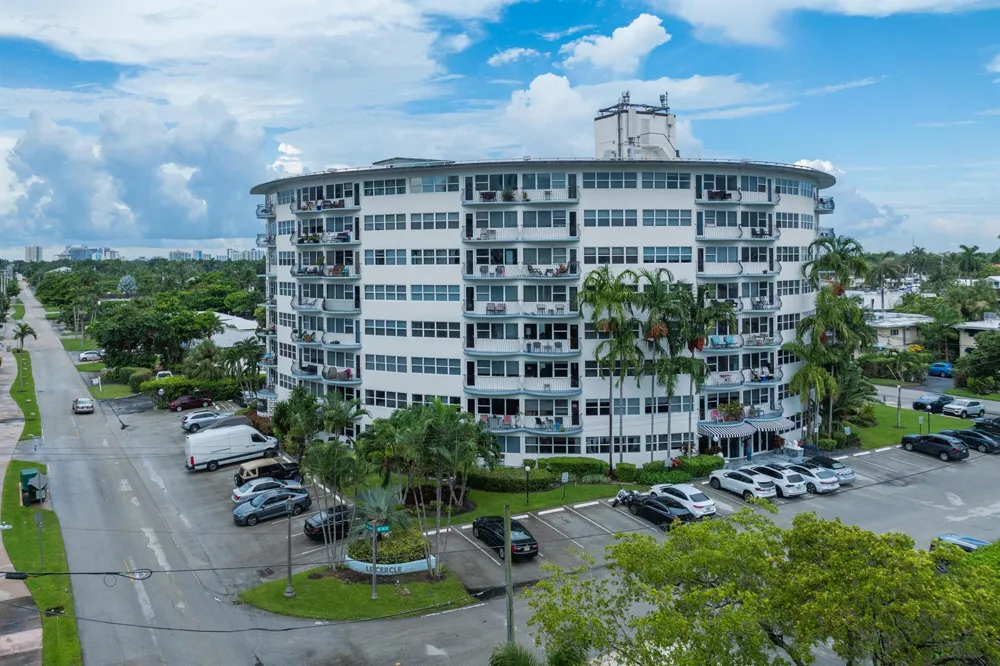 3250 NE 28TH STREET #102 Fort Lauderdale, FL 33308