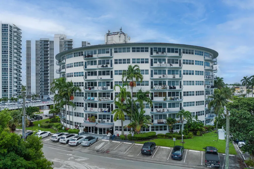 3250 NE 28TH STREET #102 Fort Lauderdale, FL 33308
