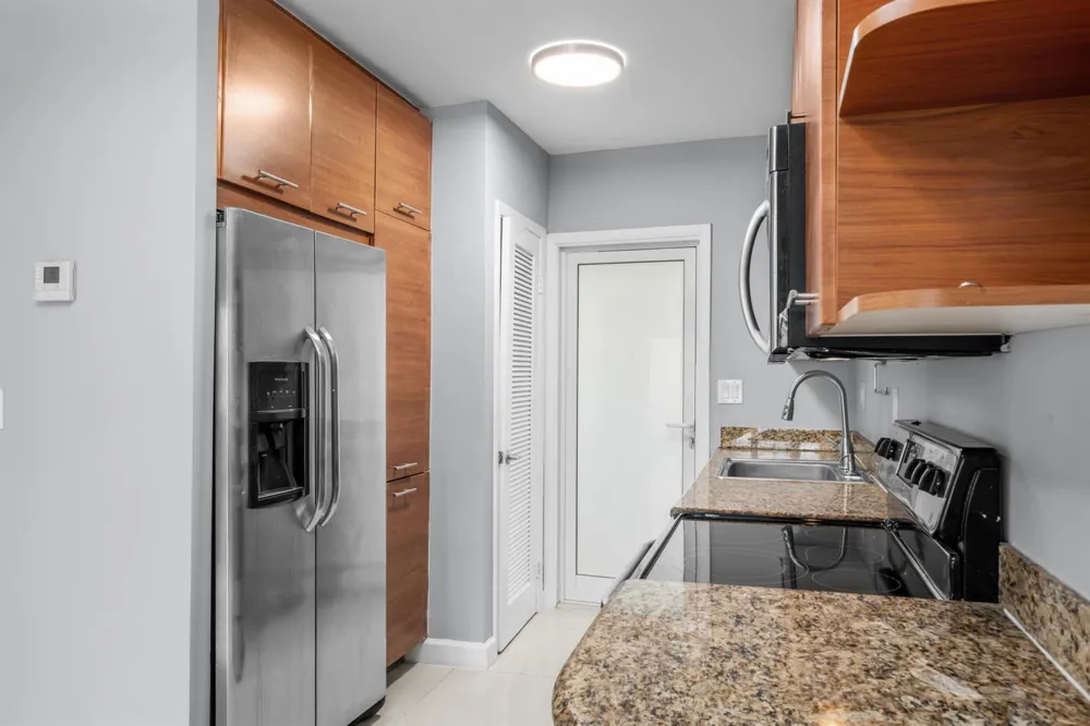 3250 NE 28TH STREET #102 Fort Lauderdale, FL 33308
