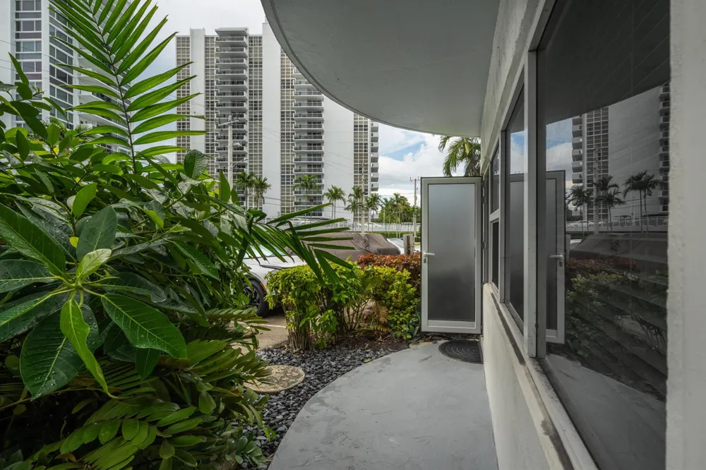 3250 NE 28TH STREET #102 Fort Lauderdale, FL 33308