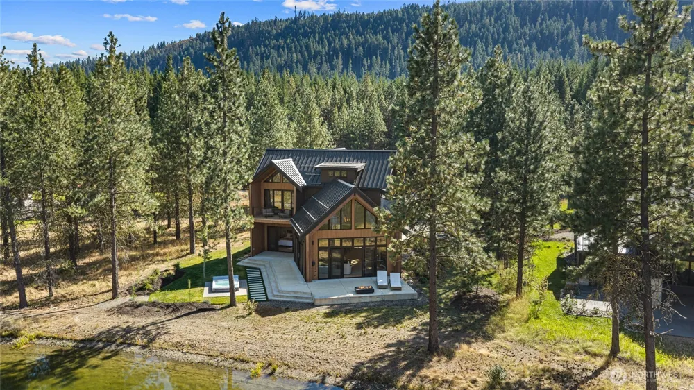 321 Southern Star Lane Cle Elum, WA 98922