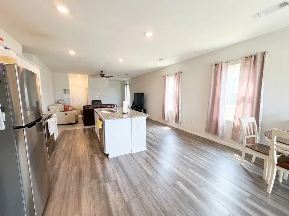225 Comancheros Road Jarrell, TX 76537