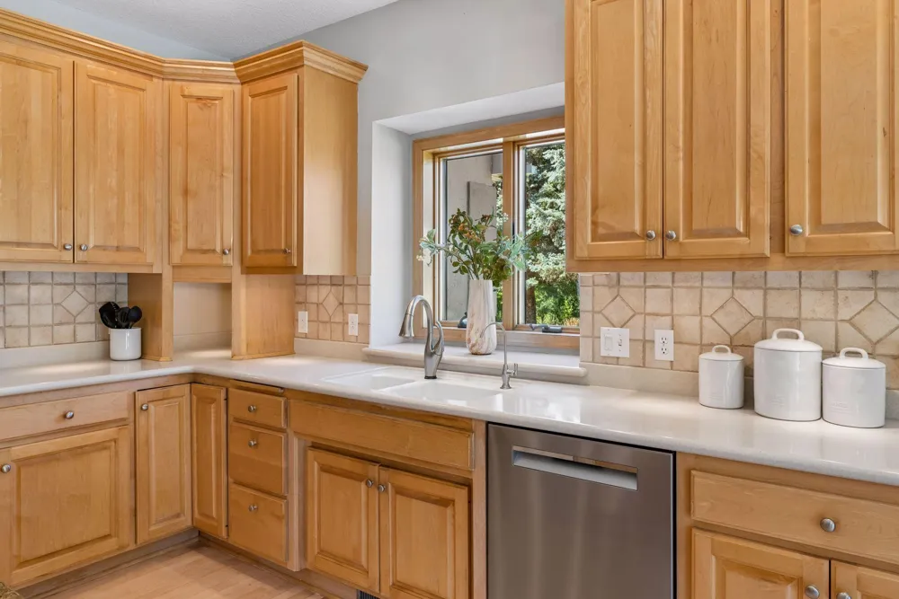 755 Jasmine Avenue Lake Elmo, MN 55042