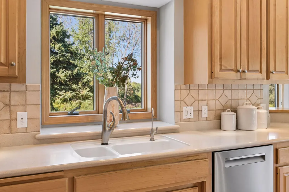 755 Jasmine Avenue Lake Elmo, MN 55042