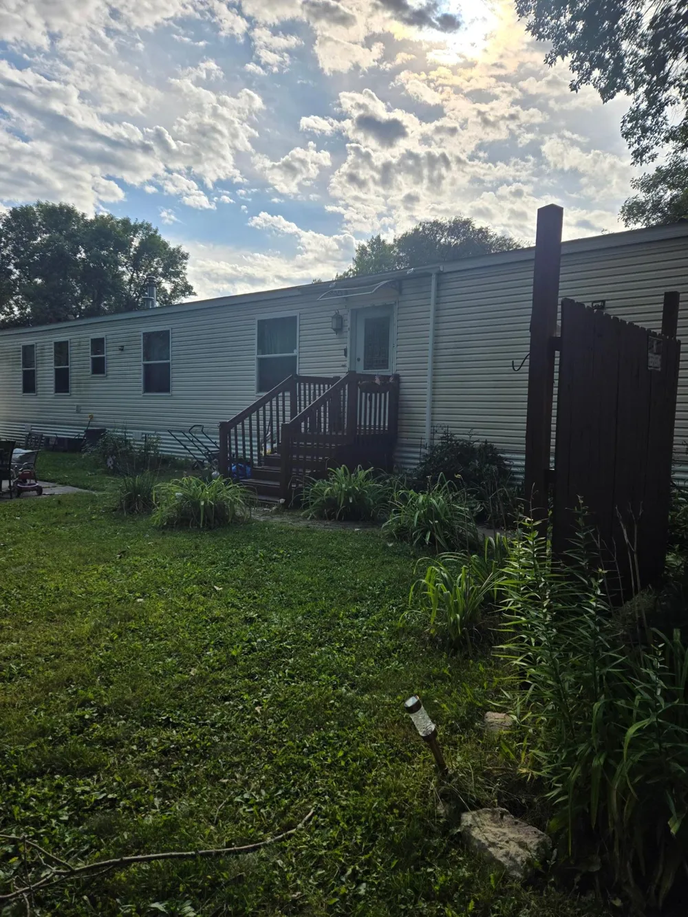 1400 Lakeland Drive NE #15 Willmar, MN 56201
