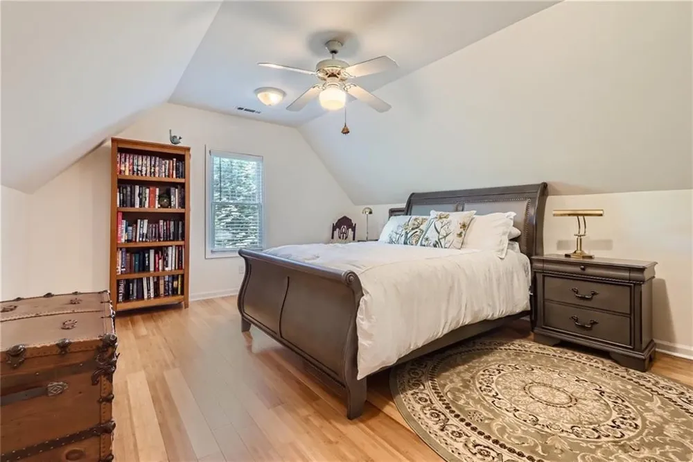 1872 Lake Lucerne Drive SW Lilburn, GA 30047