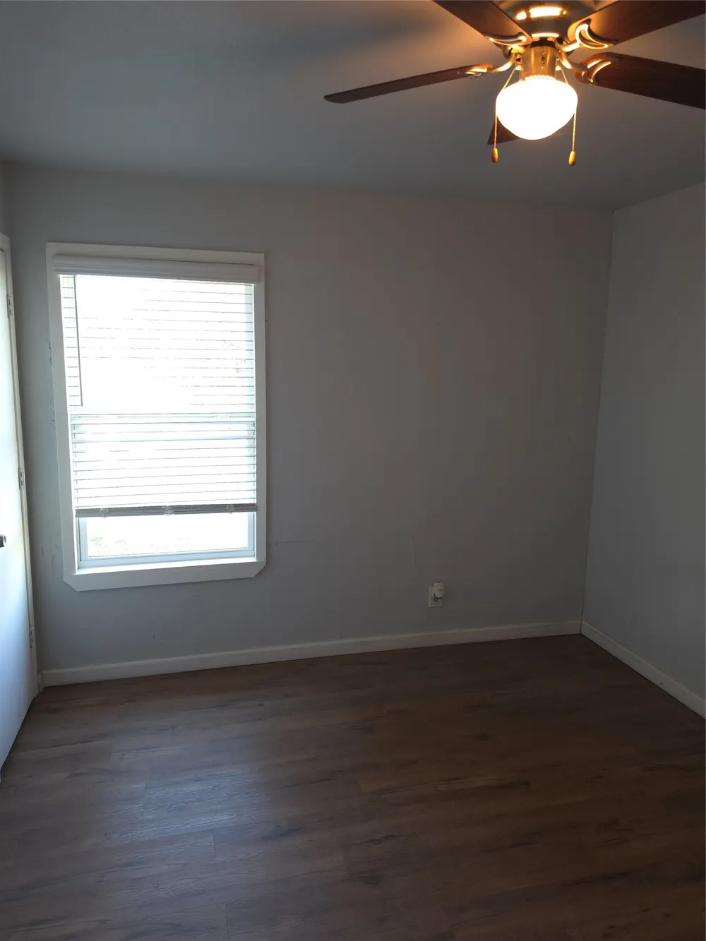 1309 S 6th Street Bonham, TX 75418