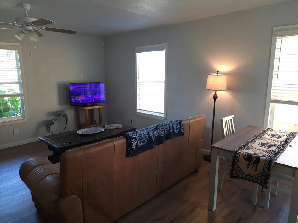 1309 S 6th Street Bonham, TX 75418