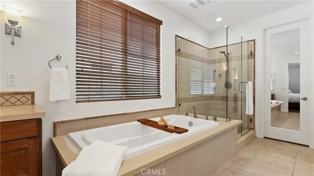 28527 Las Canastas Valencia, CA 91354