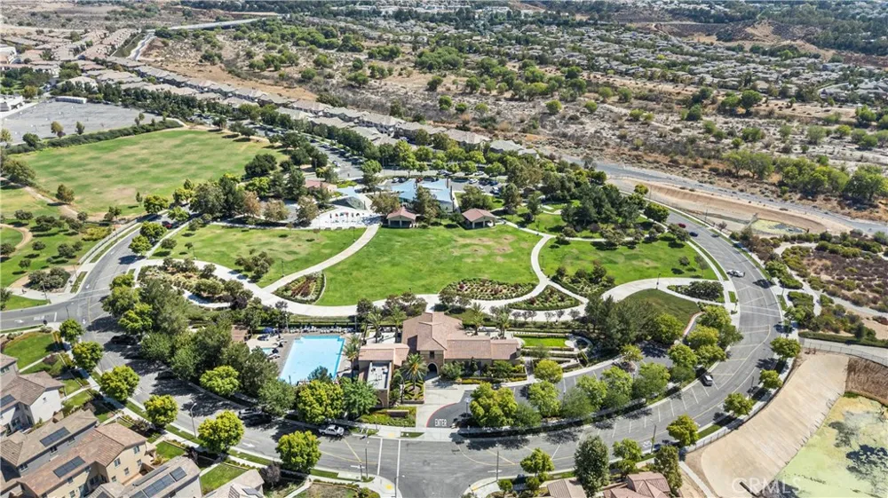 28527 Las Canastas Valencia, CA 91354