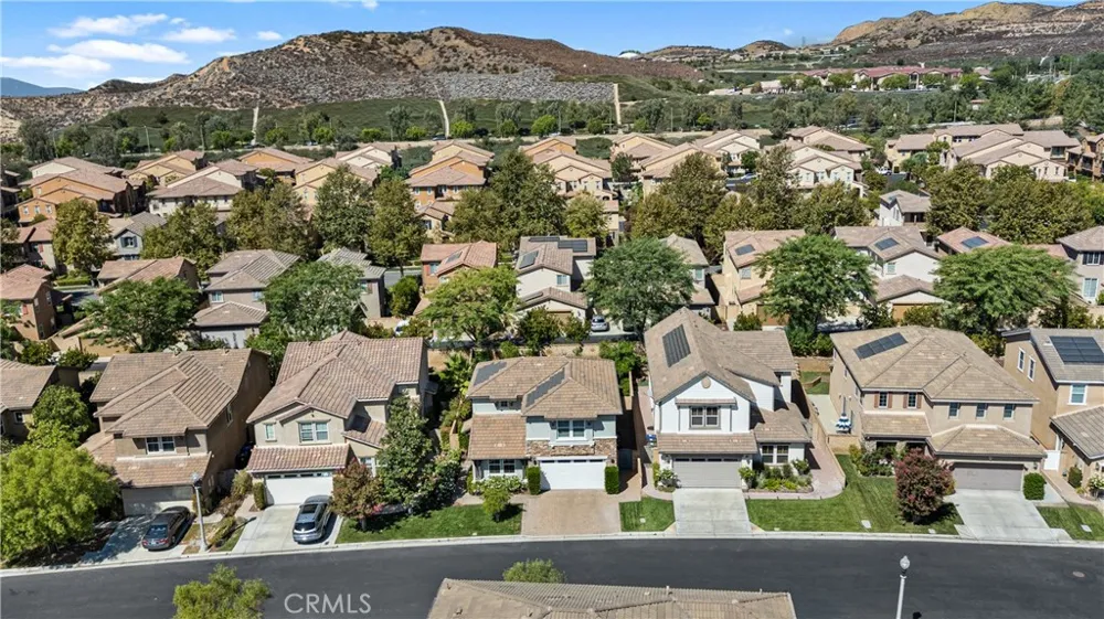 28527 Las Canastas Valencia, CA 91354