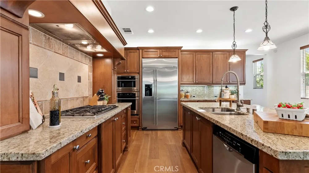 28527 Las Canastas Valencia, CA 91354