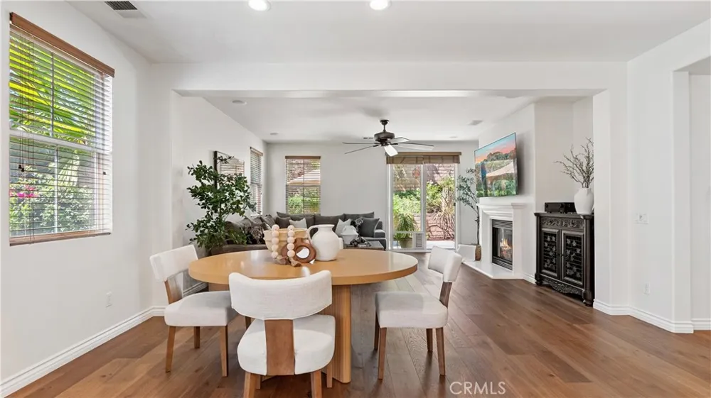 28527 Las Canastas Valencia, CA 91354