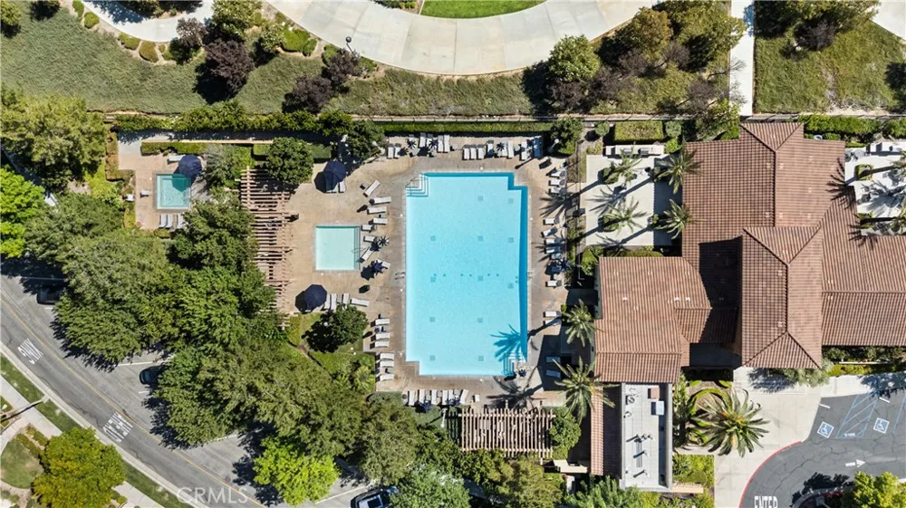 28527 Las Canastas Valencia, CA 91354