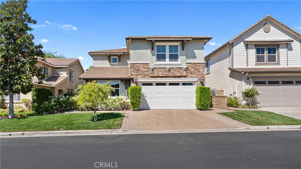 28527 Las Canastas Valencia, CA 91354