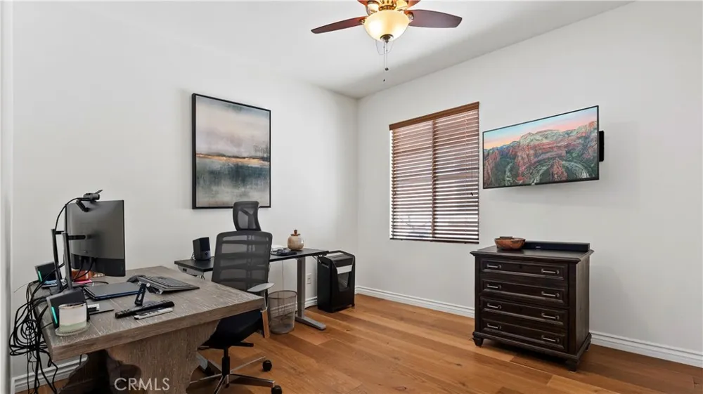 28527 Las Canastas Valencia, CA 91354