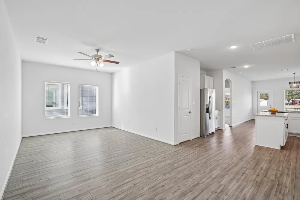 108 Katie Elder Drive Jarrell, TX 76537